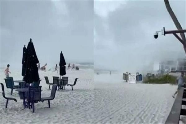 حادثة مروعة ..موجة صغيرة تتحول إلى إعصار ضخم وتبتلع رواد شاطئ فلوريدا