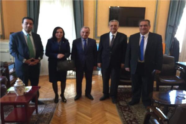 أمين عام "المحامين العرب" يبحث مع سفير الجزائر بالقاهرة الأوضاع على الساحة العربية