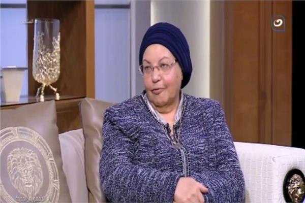 عائشة عبدالهادي وزيرة القوى العاملة والهجرة الأسبق