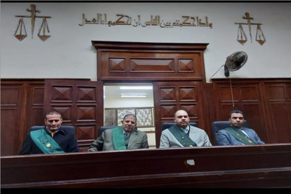 هيئة المحكمة برئاسة  المستشار جمال ابوالمعاطي
