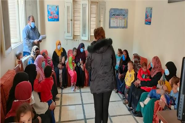 صحة المنيا تقدم الخدمات الطبية والعلاجية لـ 2160 حالة بقرية ريحانه بمركز أبو قرقاص