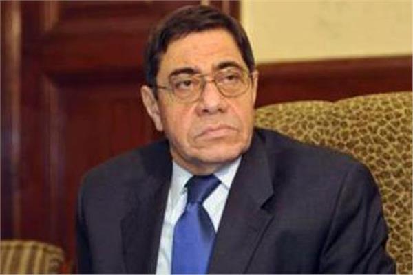 النائب العام السابق عبد المجيد محمود