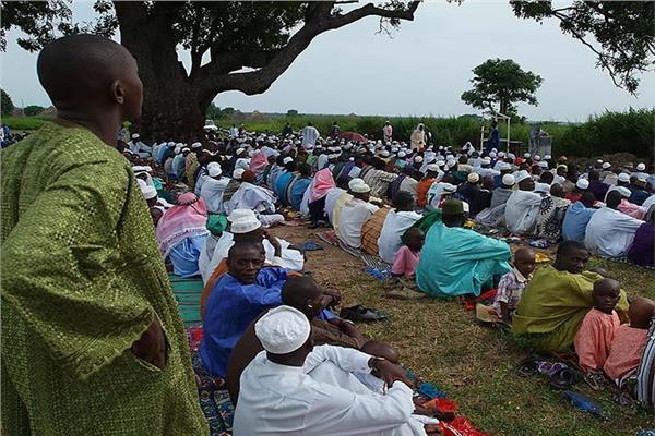 مسلمو غينيا يتباركون بالزواج فى الشهر الفضيل