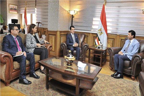 بحث آفاق التعاون بين الإيسيسكو ووزارة الشباب والرياضة المصرية