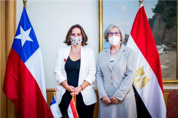 وزيرة الخارجية الشيلية تستقبل السفيرة المصرية