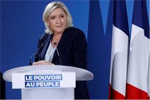 مرشحة الرئاسة الفرنسية مارين لوبان