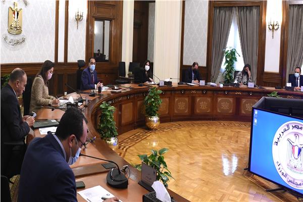 رئيس الوزراء يتابع خطة صندوق مصر السيادي