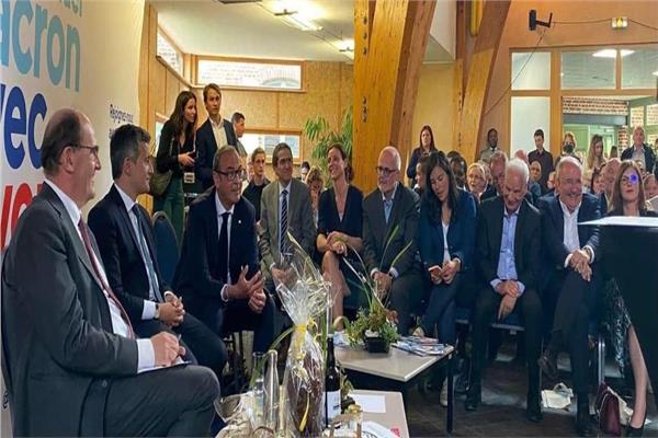 رئيس الوزراء ووزير الداخلية في عقر دار «لوبن» لدعم ماكرون