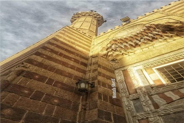 مسجد ميرزا الأثرى