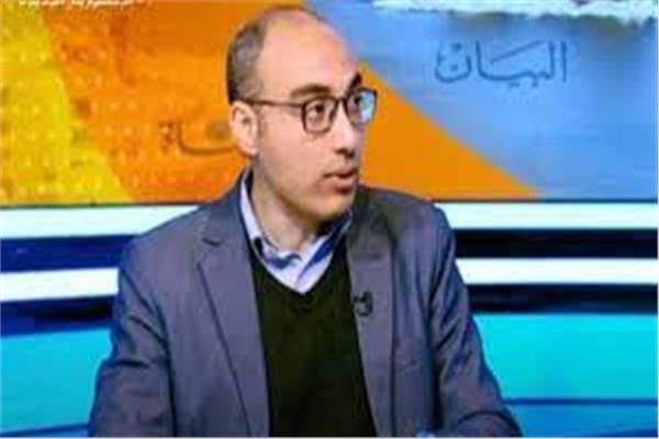الدكتور محمد الشيمي، أستاذ العلوم السياسية بجامعة حلوان
