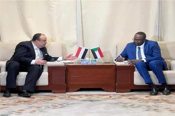 السفير فى الخرطوم يلتقي وزير الطاقة والنفط السوداني