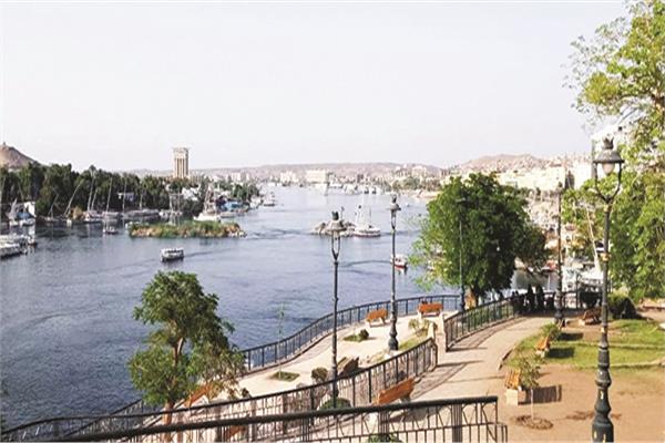 شاطئ النيل بأسوان جاهز للعيد