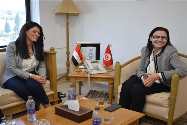  رانيا المشاط وزيرة التعاون الدولي و فضيلة الرابحي وزيرة التجارة وتنمية الصادرات التونسية