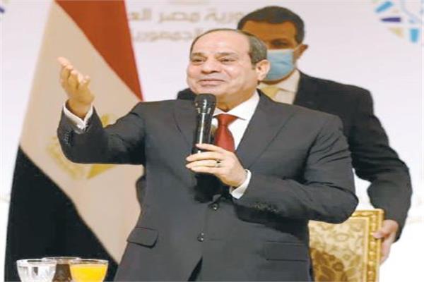 الرئيس عبدالفتاح السيسى خلال إفطار الأسرة المصرية