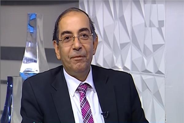 الدكتور مرتضي الشبراوي الشبراوي أستاذ طب الأطفال بجامعة القاهرة