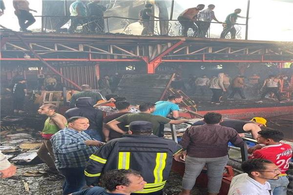  إصابة ١٩ عامل فى  حريق  شركة  المستلزمات الزراعية بكفر الدوار