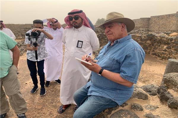 زاهي حواس يتفقد المواقع السعودية الأثرية 