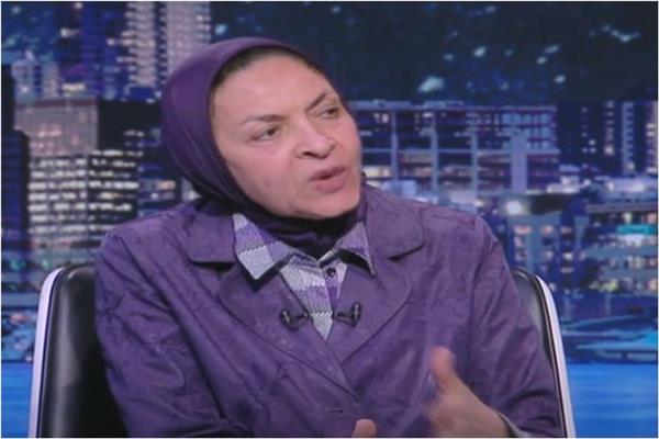 الدكتورة يمن الحماقي، أستاذة الاقتصاد بجامعة عين شمس