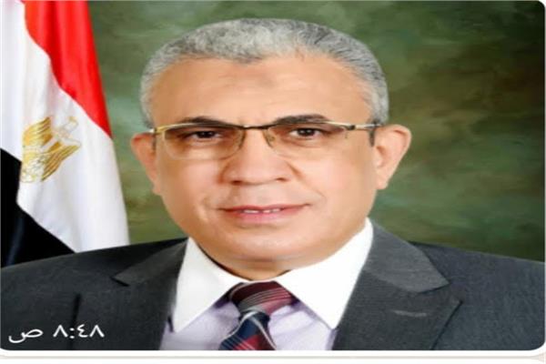 النائب عادل عبدالفضيل رئيس لجنة القوى العاملة في مجلس النواب 