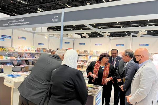 وزيرة الثقافة تشهد افتتاح الدورة 31 من معرض ابو ظبى الدولى للكتاب 