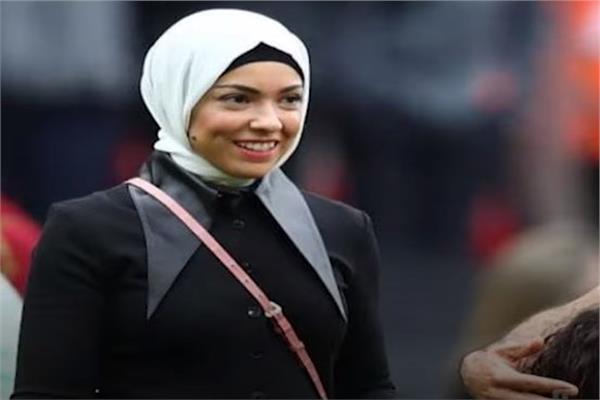 السيدة ماغي صادق زوجة اللاعب المصري محمد صلاح نجم ليفربول الإنجليزي