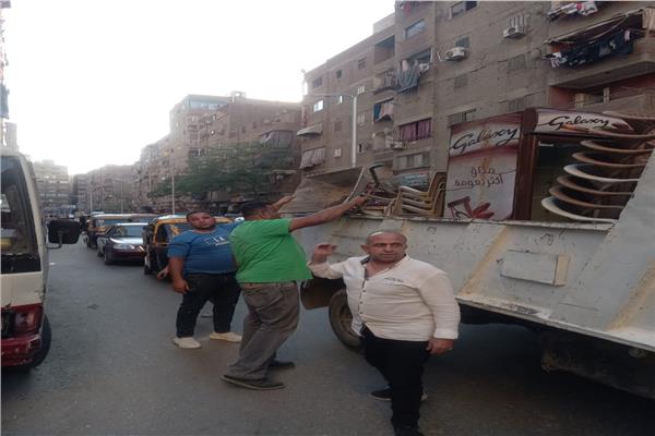 رفع 105 حالة إشغال وإزالة التعديات بشوارع «المنيرة الغربية»