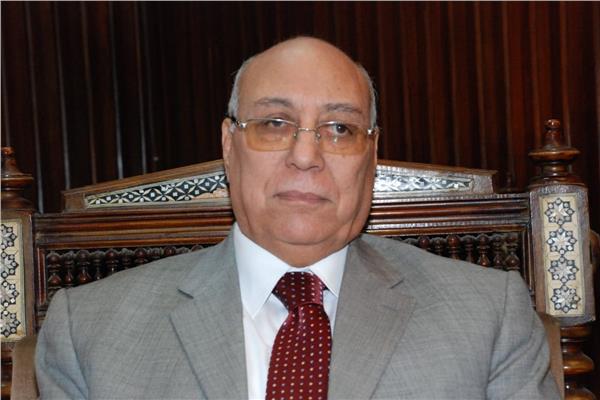 الدكتور محمد عبد المجيد رئيس لجنة المبيدات بوزارة الزراعة
