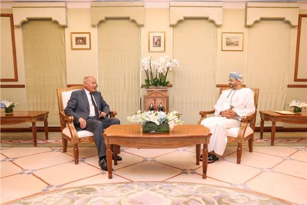 أبو الغيط يستقبل وزير الخارجية لدولة عمان