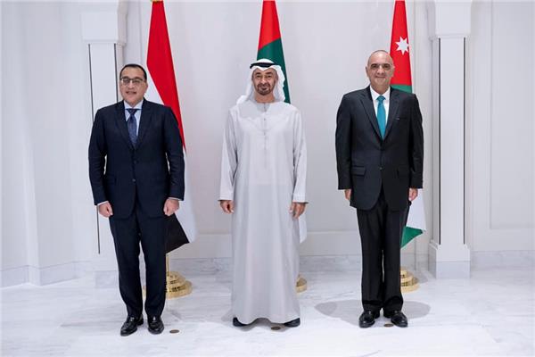 الشيخ محمد بن زايد يستقبل رئيس الوزراء ونظيره الأردني
