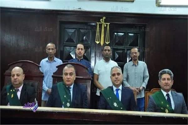 هئية المحكمة برئاسة المستشار عمرو عبدالحميد