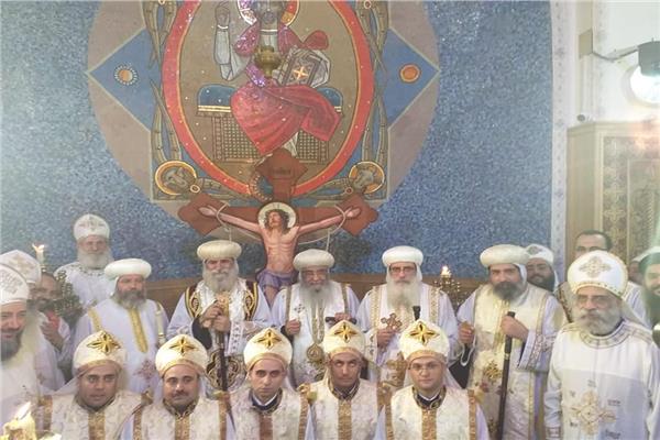  إيبارشية الفيوم تحتفل بسيامه ٥ كهنة في عيد الأنبا أبرآم 