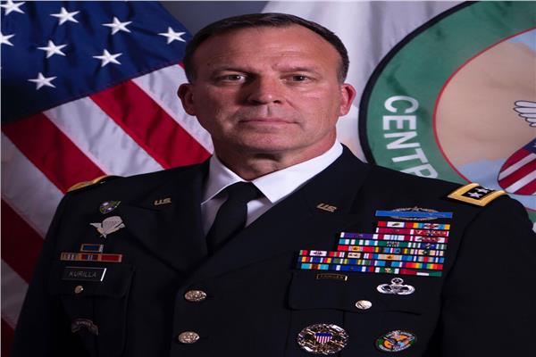 الجنرال مايكل كوريلا قائد القيادة المركزية الأمريكية بالشرق الاوسط 