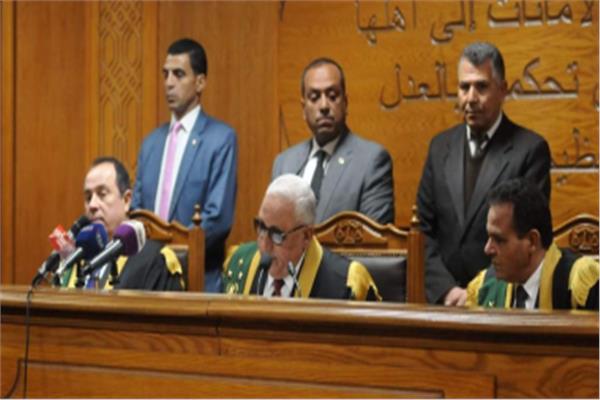 هيئة المحكمة برئاسة المستشار محمد السعيد الشربينى
