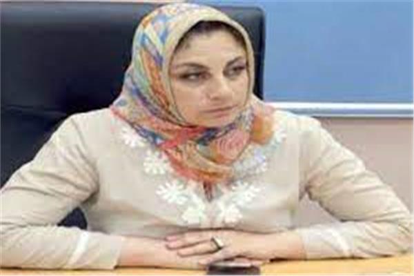 الدكتورة سمر عبد العظيم أستاذ الطب الشرعي فى جامعة عين شمس