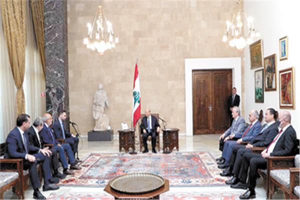 الرئيس اللبنانى خلال المشاورات النيابية 