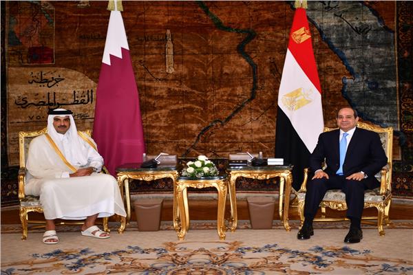 الرئيس السيسي يلتقي أمير قطر 