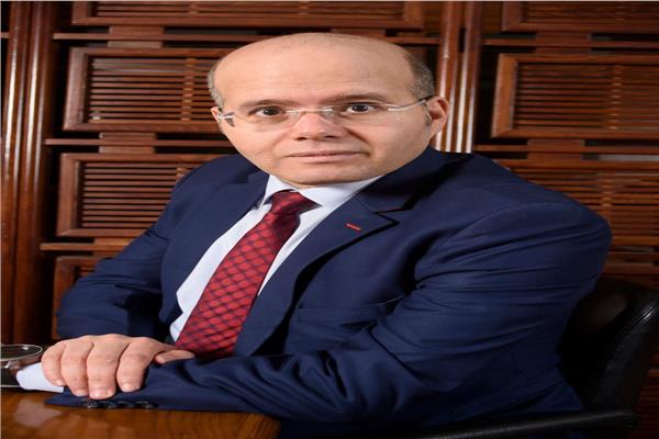 الكاتب الصحفى جمال الكشكى رئيس تحرير الأهرام العربى
