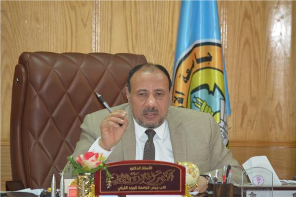 الدكتور محمد عبدالمالك الخطيب نائب رئيس جامعة الأزهر