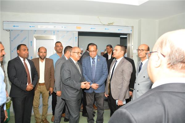 جامعة أسيوط تواصل احتفالها بثورة 30 يونيه بافتتاح مستشفى الطلاب الجامعى