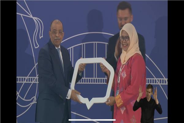 وزير التنمية المحلية يوقع اتفاقية تنظيم مصر للدورة الثانية عشر للمنتدى الحضرى العالمي 2024 