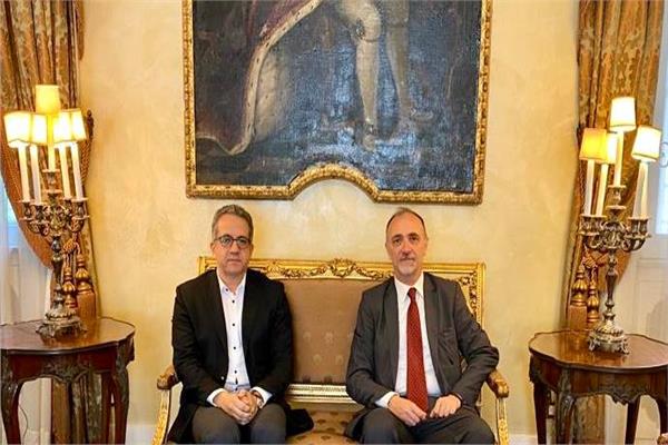 وزير السياحة والآثار يواصل لقاءاته المهنية بإيطاليا   