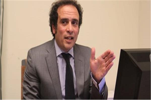 الدكتور عمرو حمزاوي، استاذ العلوم السياسة فى جامعة القاهرة