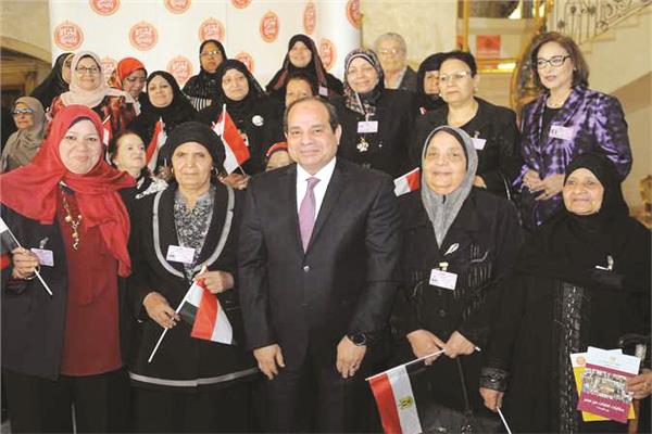 الرئيس‭ ‬عبد‭ ‬الفتاح‭ ‬السيسى داعم للمرأة المصرية