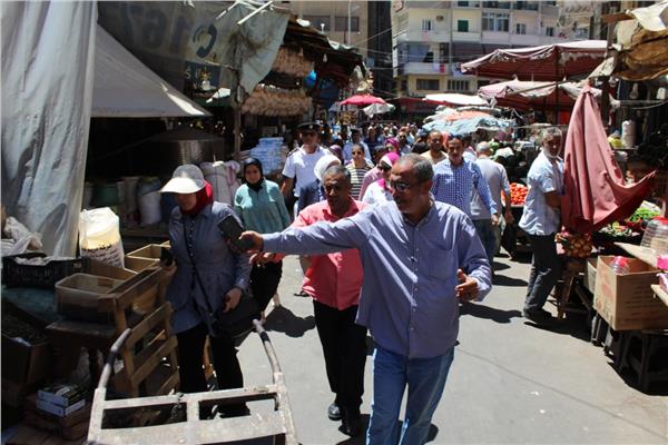 33 محضر مخالفة في حملة مفاجئة لضبط الأسعار بأسواق الإسكندرية 