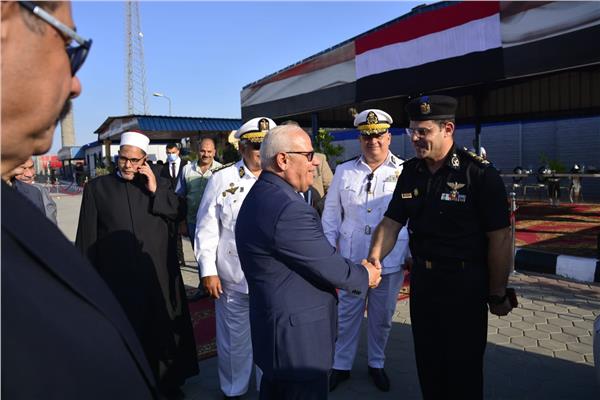محافظ بورسعيد يزور الإدارة العامة لتأمين محور قناة السويس  لتقديم التهنئة بعيد الاضحى المبارك 