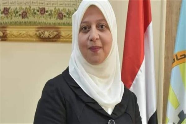 الدكتورة دينا الدسوقي  نائب محافظ مطروح