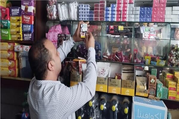 تحرير ٢٣ محضر بيع سجائر أزيد من اسعارها المعتمدة بالإسكندرية 