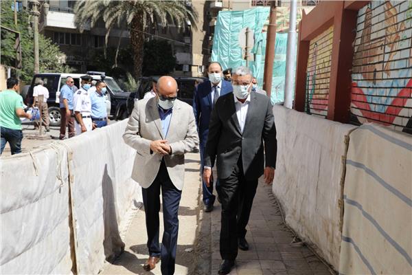 اللواء أسامة القاضي محافظ المنيا يتابع ختام الامتحانات