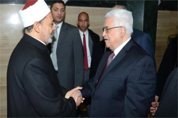محمود عباس وأحمد الطيب
