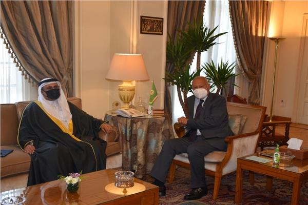 أحمد أبو الغيط، الأمين العام لجامعة الدول العربية ورئيس البرلمان العربي عادل بن عبد الرحمن العسومي